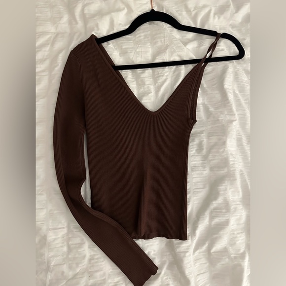 Brown ribbed long sleeve - Picture 1 of 2